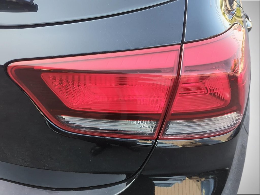 2018 Kia Rio 5-door in Antigonish, Nova Scotia - 43 - w1024h768px