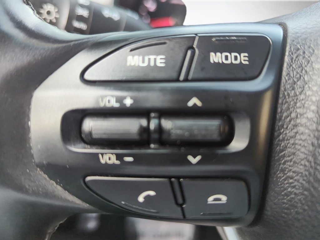 2018 Kia Rio 5-door in Antigonish, Nova Scotia - 29 - w1024h768px