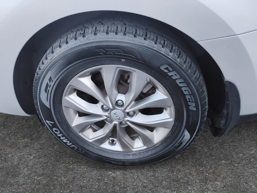 2020 Kia Sedona LX | Cam | USB | Bluetooth | Keyless in Saint John, New Brunswick - 9 - w1024h768px