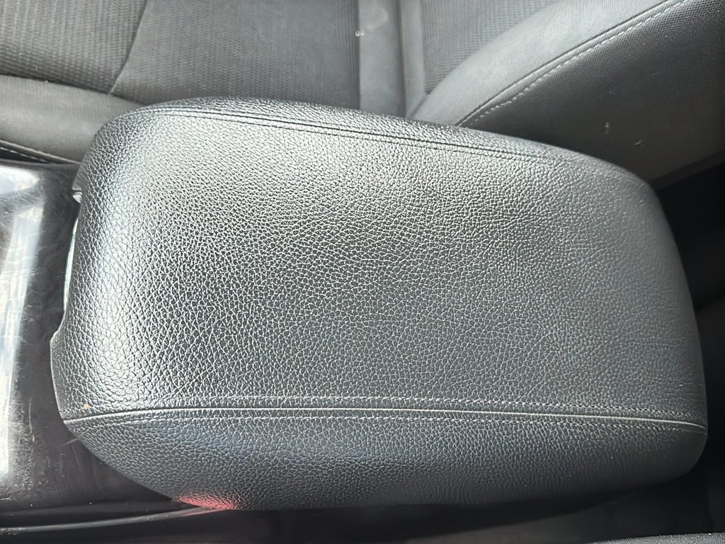 Kia Sorento LX | Cam | USB | Bluetooth | Keyless | Cruise 2015 à Saint John, Nouveau-Brunswick - 25 - w1024h768px