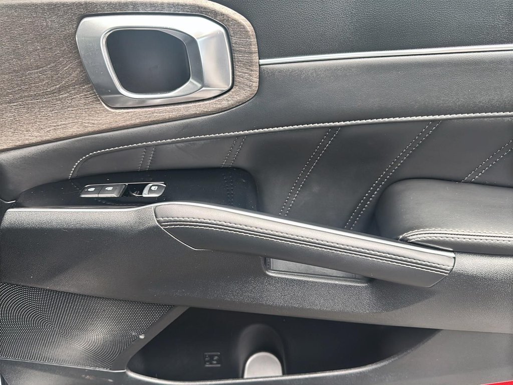 2022 Kia Sorento EX+ | Leather | Roof | Nav | Cam | USB | HtdWheel in Saint John, New Brunswick - 16 - w1024h768px