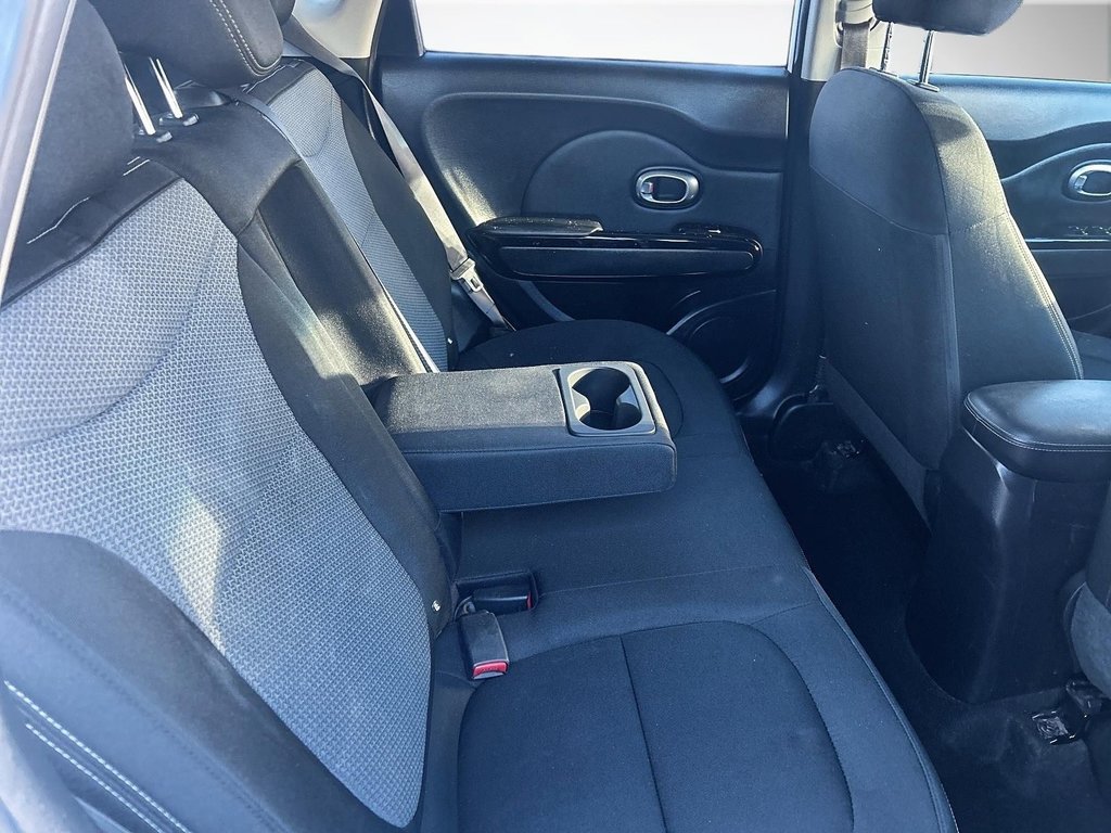 2018 Kia Soul EX | Cam | USB | HtdSeats | Bluetooth | Keyless in Saint John, New Brunswick - 18 - w1024h768px