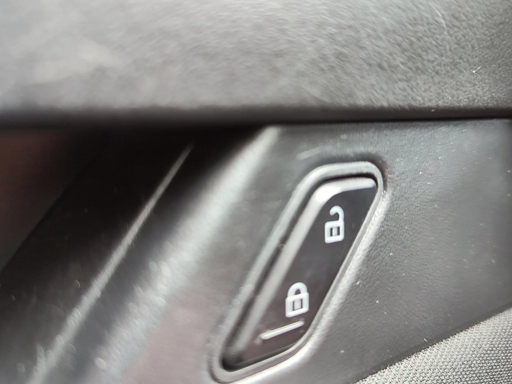 2022 Mazda CX-30 in Antigonish, Nova Scotia - 36 - w1024h768px