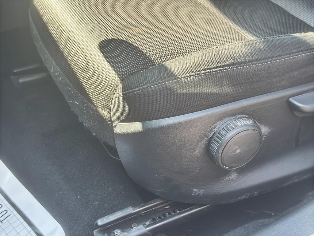 2022 Mazda CX-30 in Antigonish, Nova Scotia - 38 - w1024h768px