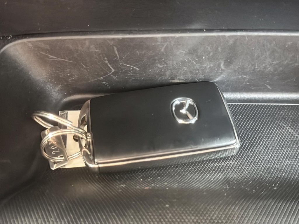 Mazda CX-30 GS-L |  Cam | USB | HtdSeats | Bluetooth | Keyless 2022 à Saint John, Nouveau-Brunswick - 22 - w1024h768px