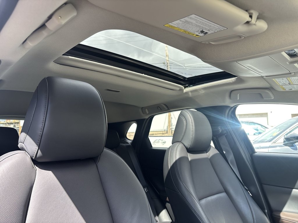 Mazda CX-30 GT w/Turbo | Leather | Roof | Nav | Cam | USB 2023 à Saint John, Nouveau-Brunswick - 52 - w1024h768px