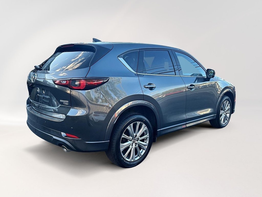 2022  CX-5 Signature | Leather | SunRoof | Warranty to 2029 in Saint John, New Brunswick - 6 - w1024h768px