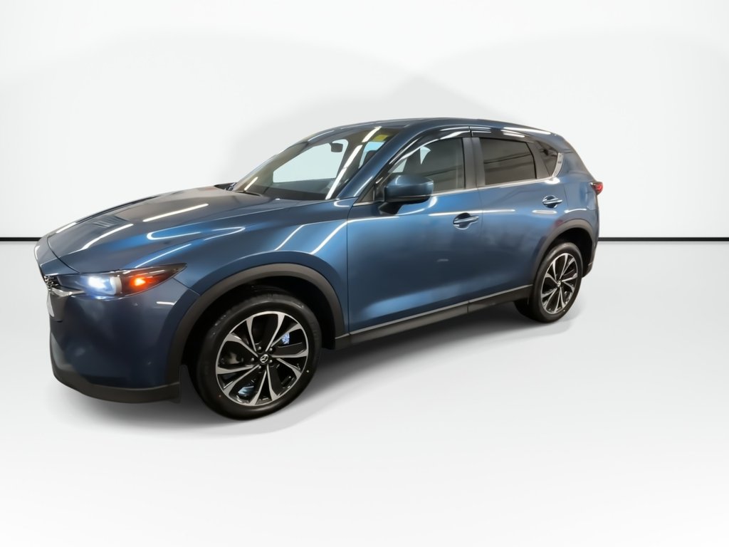 2022 Mazda CX-5 GS | Leatherette | Cam | USB | HtdSeats in Saint John, New Brunswick - 4 - w1024h768px