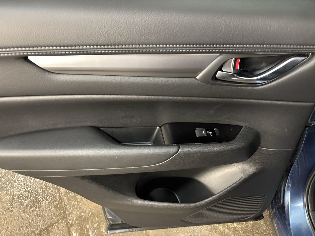 2022 Mazda CX-5 GS | Leatherette | Cam | USB | HtdSeats in Saint John, New Brunswick - 35 - w1024h768px