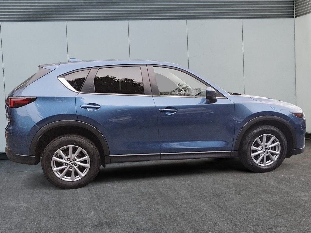 2023 Mazda CX-5 GS |  Cam | USB | HtdSeats | Bluetooth | Keyless | in Saint John, New Brunswick - 6 - w1024h768px