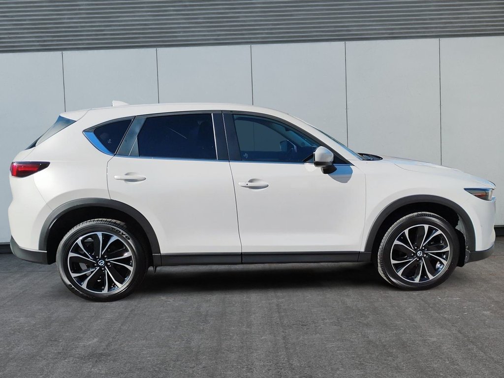 2023 Mazda CX-5 GS | Cam | USB | HtdSeats | Bluetooth | Keyless in Saint John, New Brunswick - 6 - w1024h768px