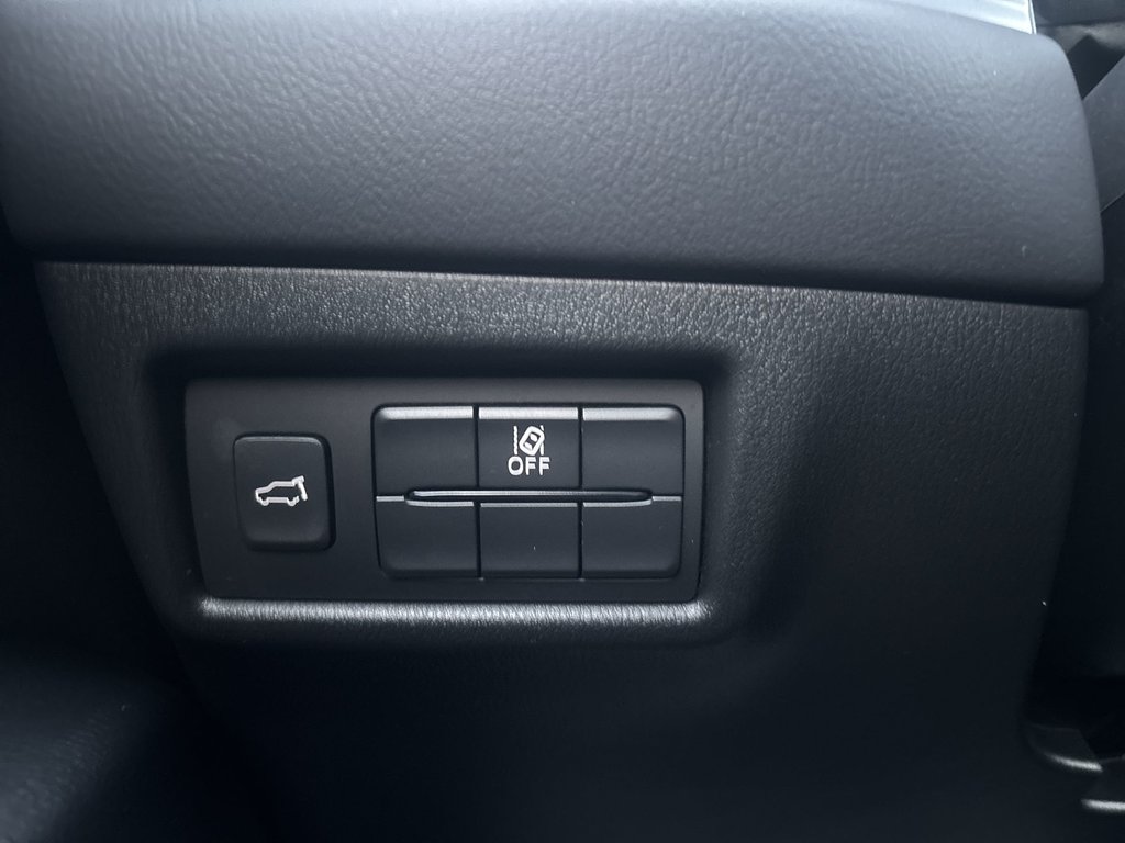 2025 Mazda CX-5 in Antigonish, Nova Scotia - 22 - w1024h768px