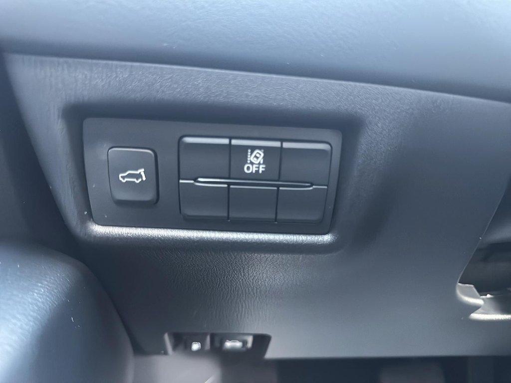 2025 Mazda CX-5 in Antigonish, Nova Scotia - 38 - w1024h768px