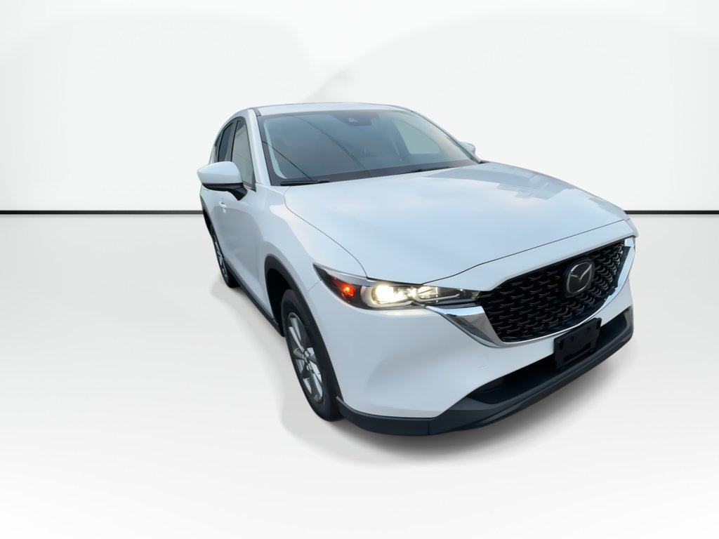 2025 Mazda CX-5 in Antigonish, Nova Scotia - 3 - w1024h768px