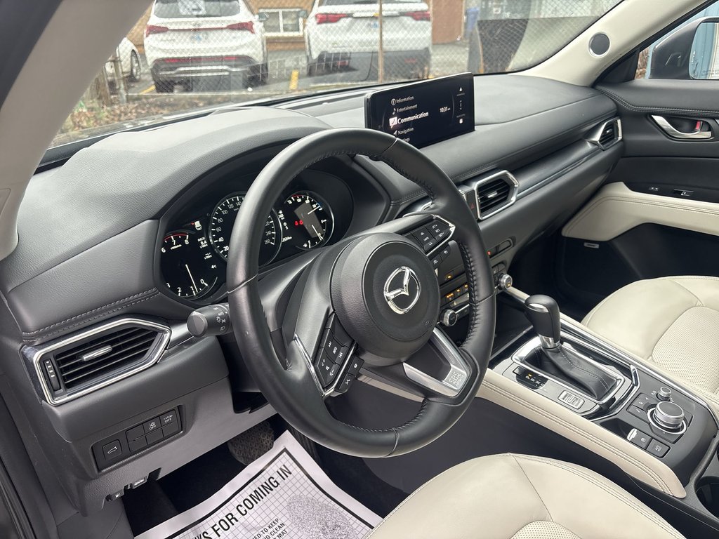 2025 Mazda CX-5 in Antigonish, Nova Scotia - 8 - w1024h768px