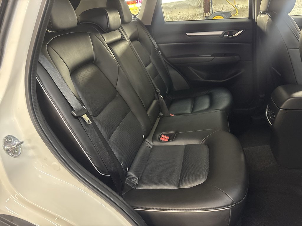 2025 Mazda CX-5 GS | Leather | Roof | Cam | USB | HtdSeats in Saint John, New Brunswick - 39 - w1024h768px