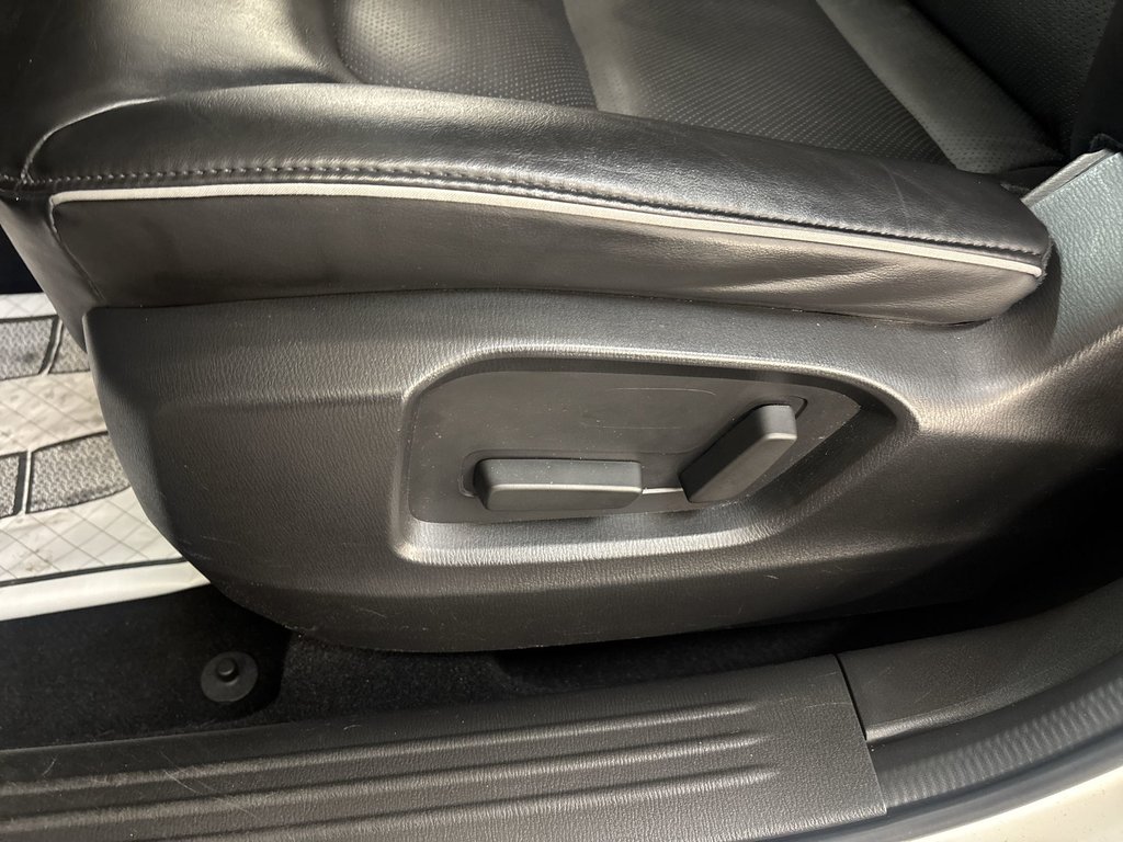 2025 Mazda CX-5 GS | Leather | Roof | Cam | USB | HtdSeats in Saint John, New Brunswick - 14 - w1024h768px