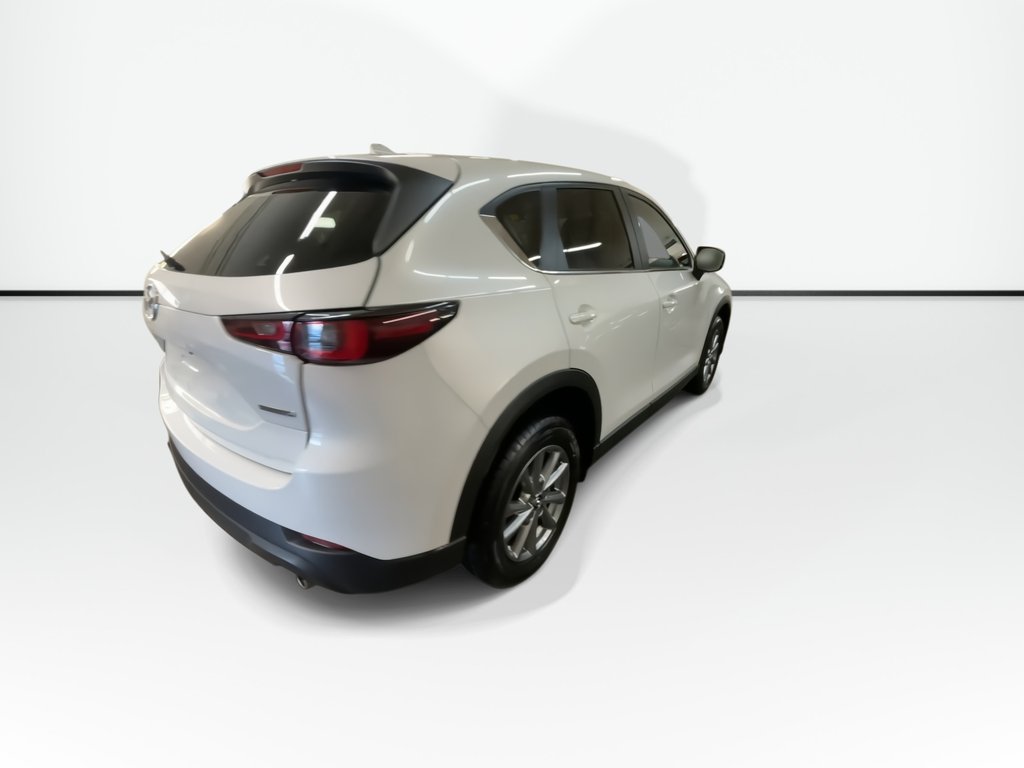 2025 Mazda CX-5 GS | Leather | Roof | Cam | USB | HtdSeats in Saint John, New Brunswick - 8 - w1024h768px