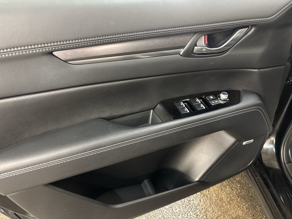 Mazda CX-5 GT | Leather | Roof | Nav | Cam | USB | HtdWheel 2025 à Saint John, Nouveau-Brunswick - 15 - w1024h768px