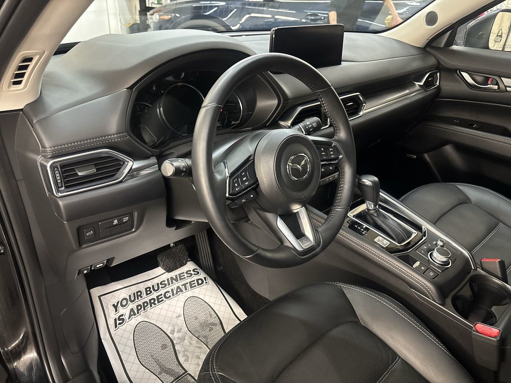 Mazda CX-5 GT | Leather | Roof | Nav | Cam | USB | HtdWheel 2025 à Saint John, Nouveau-Brunswick - 16 - w1024h768px