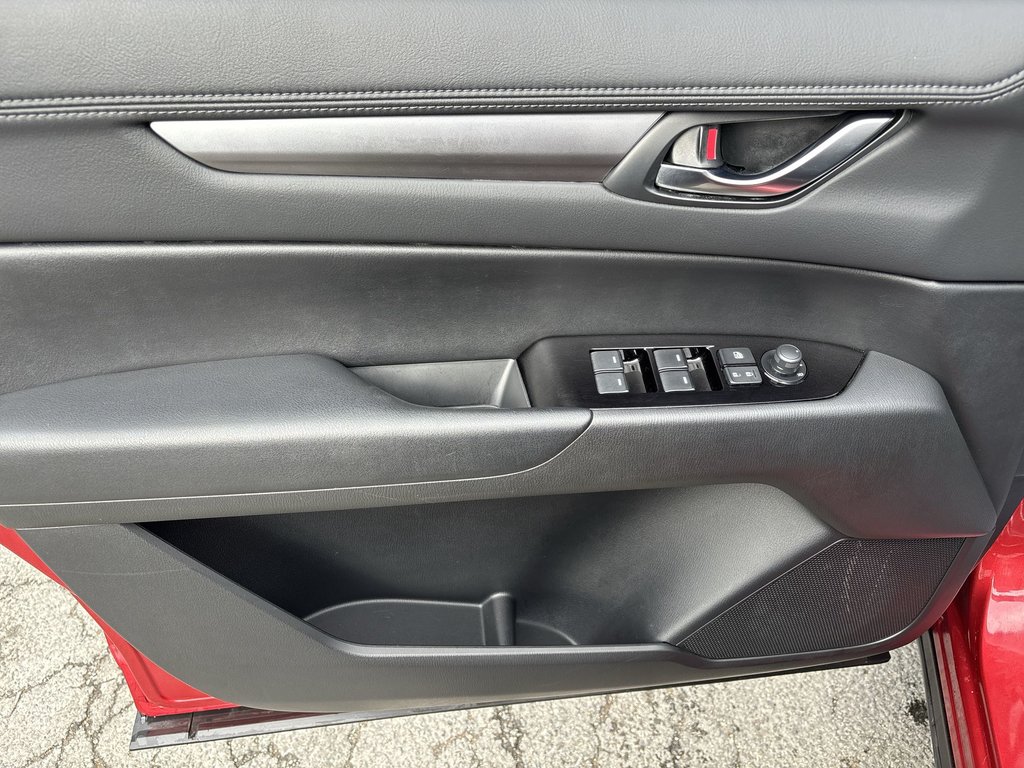 2025 Mazda CX-5 GS | Leatherette | Cam | USB | HtdSeats in Saint John, New Brunswick - 15 - w1024h768px