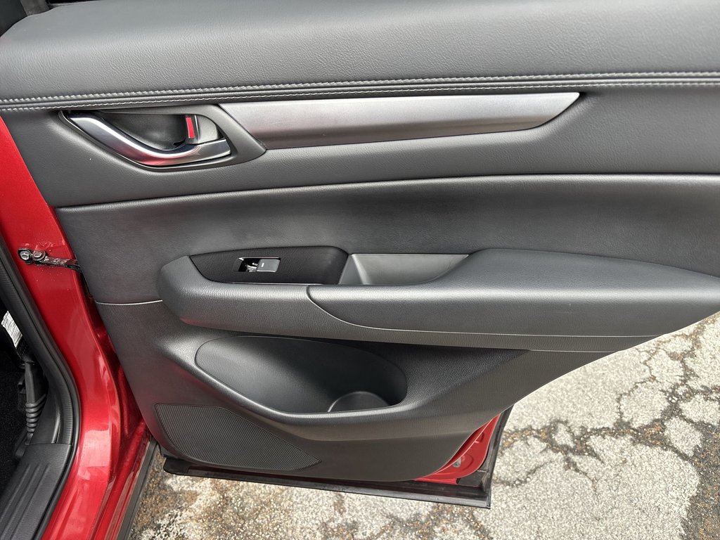 2025 Mazda CX-5 GS | Leatherette | Cam | USB | HtdSeats in Saint John, New Brunswick - 41 - w1024h768px