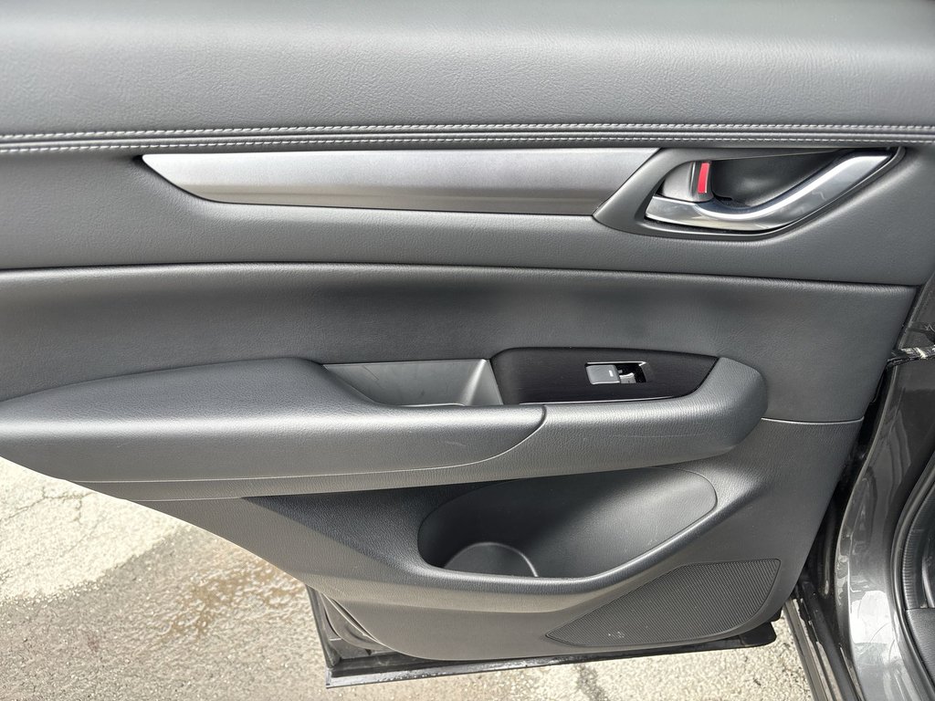 2025 Mazda CX-5 GS | Leatherette | Cam | USB | HtdSeats in Saint John, New Brunswick - 35 - w1024h768px