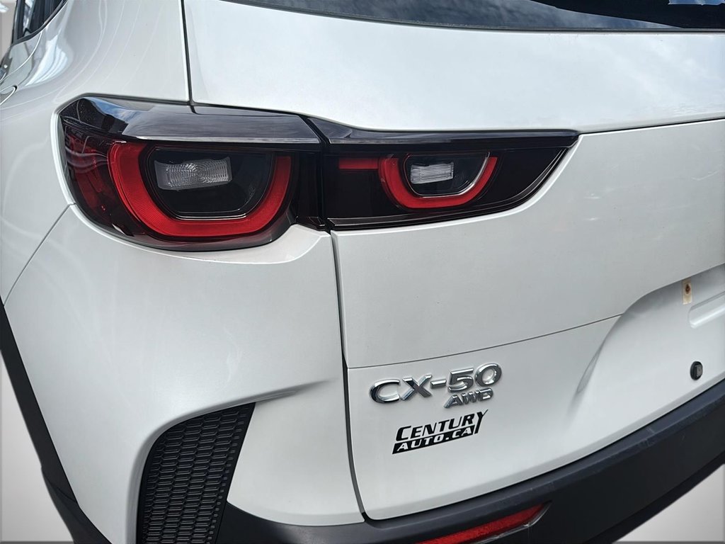 2023 Mazda CX-50 GS-L | Sunroof | Cam | USB | HtdWheel | Bluetooth in Saint John, New Brunswick - 45 - w1024h768px