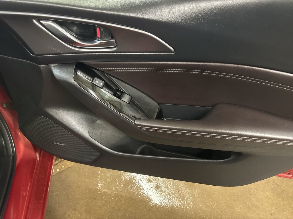 2018 Mazda 3 Sport GT | Leather | Roof | Cam | HtdSeats | Bluetooth in Saint John, New Brunswick - 46 - w1024h768px