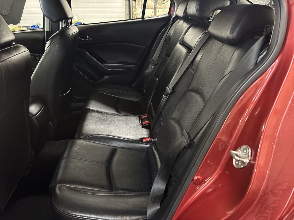 2018 Mazda 3 Sport GT | Leather | Roof | Cam | HtdSeats | Bluetooth in Saint John, New Brunswick - 32 - w1024h768px