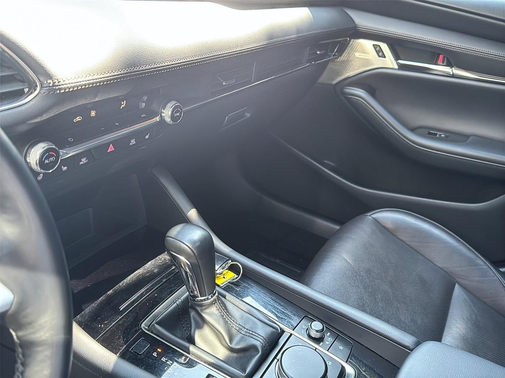 2022 Mazda 3 Sport GT | Leather | Roof | Nav | Cam | USB | HtdWheel in Saint John, New Brunswick - 27 - w1024h768px