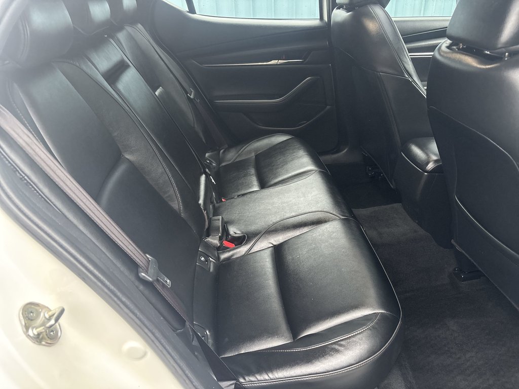 Mazda 3 Sport GS | Cam | USB | HtdSeats | Bluetooth | Keyless 2022 à Saint John, Nouveau-Brunswick - 39 - w1024h768px