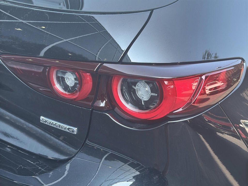 Mazda 3 Sport GS |  Cam | USB | HtdSeats | Bluetooth | Keyless | 2023 à Saint John, Nouveau-Brunswick - 49 - w1024h768px