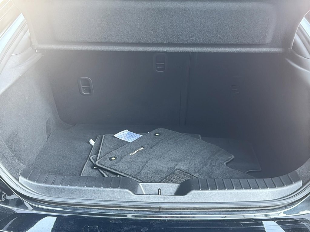 Mazda 3 Sport GS |  Cam | USB | HtdSeats | Bluetooth | Keyless | 2023 à Saint John, Nouveau-Brunswick - 45 - w1024h768px