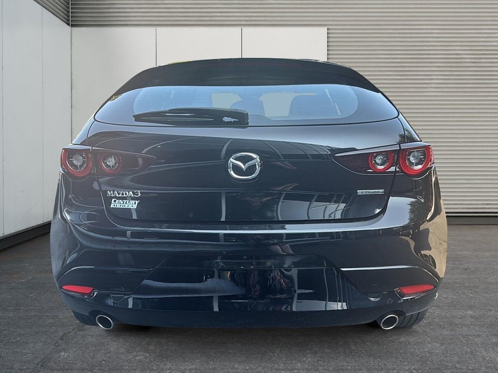 Mazda 3 Sport GS |  Cam | USB | HtdSeats | Bluetooth | Keyless | 2023 à Saint John, Nouveau-Brunswick - 4 - w1024h768px