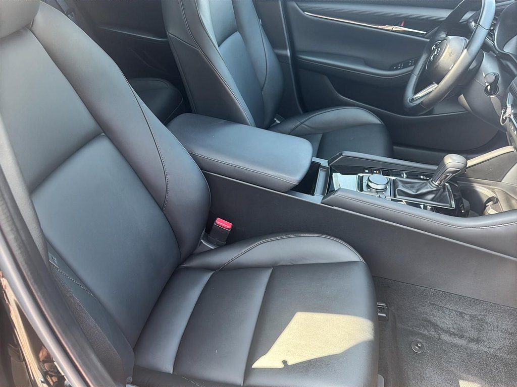 Mazda 3 Sport GS |  Cam | USB | HtdSeats | Bluetooth | Keyless | 2023 à Saint John, Nouveau-Brunswick - 13 - w1024h768px