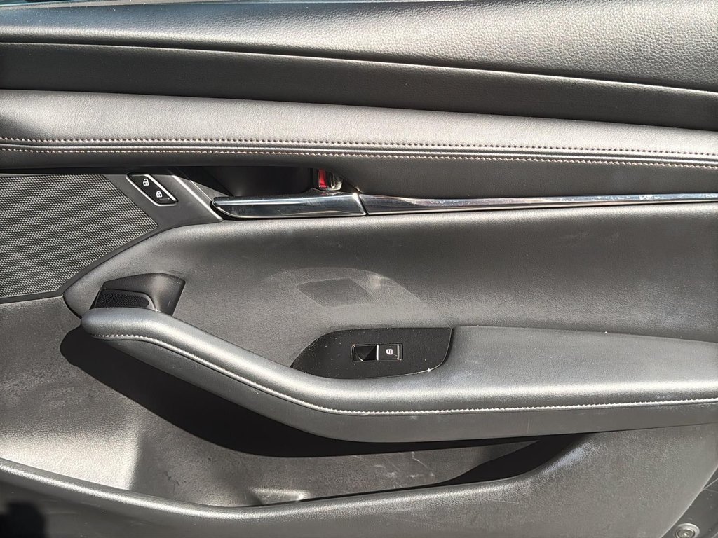 Mazda 3 Sport GS |  Cam | USB | HtdSeats | Bluetooth | Keyless | 2023 à Saint John, Nouveau-Brunswick - 15 - w1024h768px