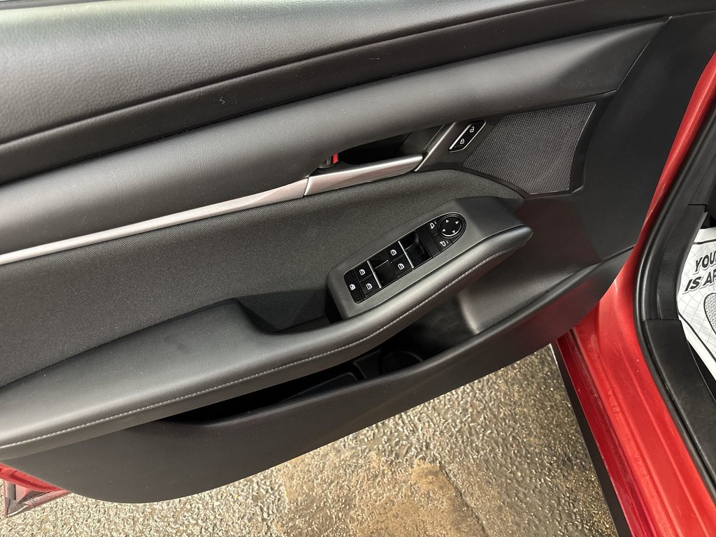 Mazda 3 Sport GS | Cam | USB | HtdSeats | Bluetooth | Keyless 2025 à Saint John, Nouveau-Brunswick - 15 - w1024h768px