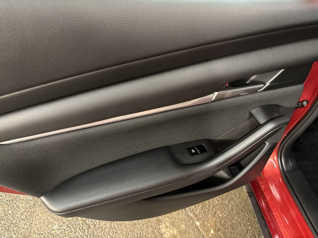 Mazda 3 Sport GS | Cam | USB | HtdSeats | Bluetooth | Keyless 2025 à Saint John, Nouveau-Brunswick - 35 - w1024h768px