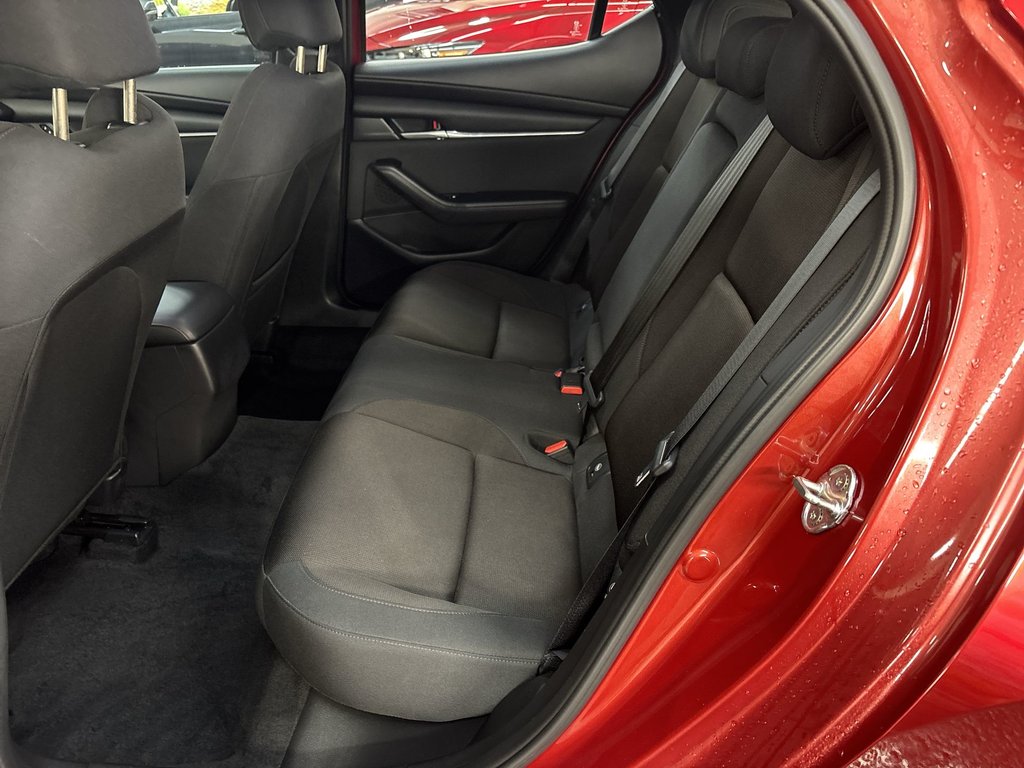 Mazda 3 Sport GS | Cam | USB | HtdSeats | Bluetooth | Keyless 2025 à Saint John, Nouveau-Brunswick - 32 - w1024h768px