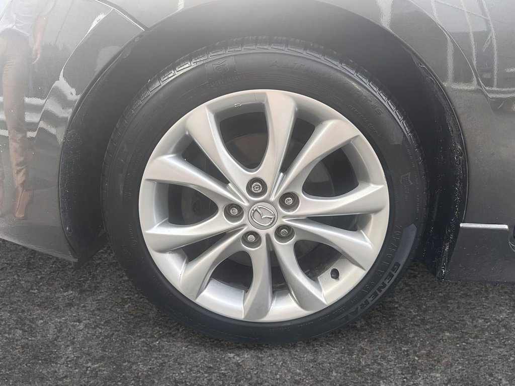 2010 Mazda 3 GT | Cam | USB | HtdSeats | Bluetooth | Keyless in Saint John, New Brunswick - 8 - w1024h768px
