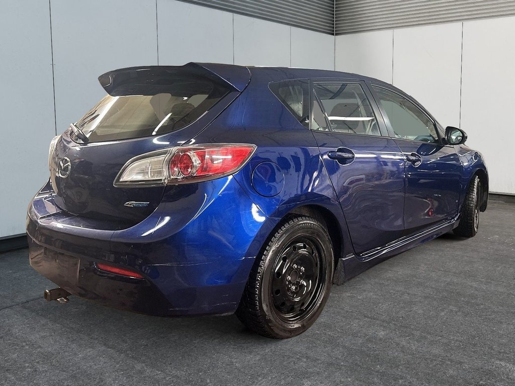 2012 Mazda 3 in Antigonish, Nova Scotia - 5 - w1024h768px