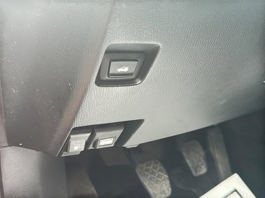 2014 Mazda 3 in Antigonish, Nova Scotia - 42 - w1024h768px