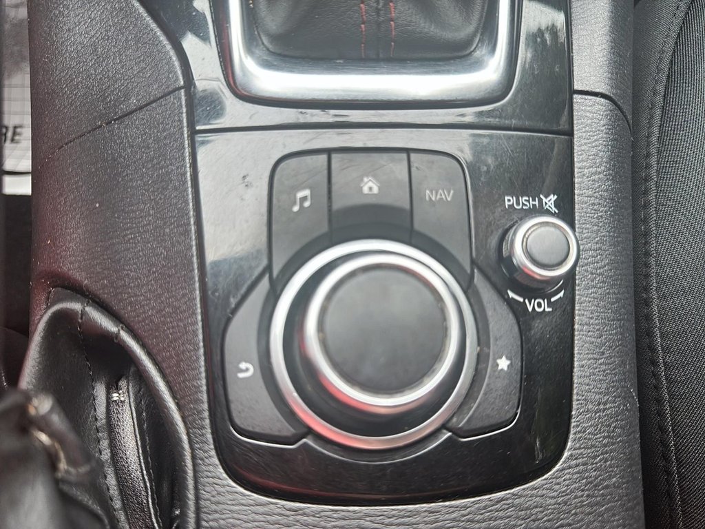 2014 Mazda 3 in Antigonish, Nova Scotia - 28 - w1024h768px