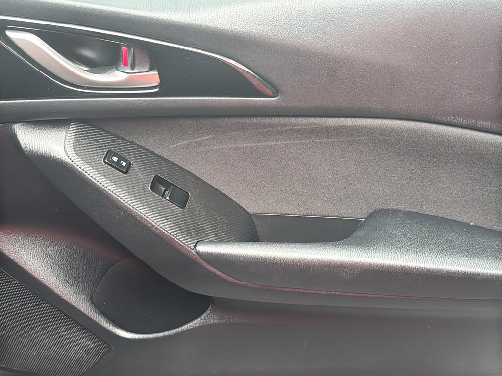2014 Mazda 3 in Antigonish, Nova Scotia - 15 - w1024h768px