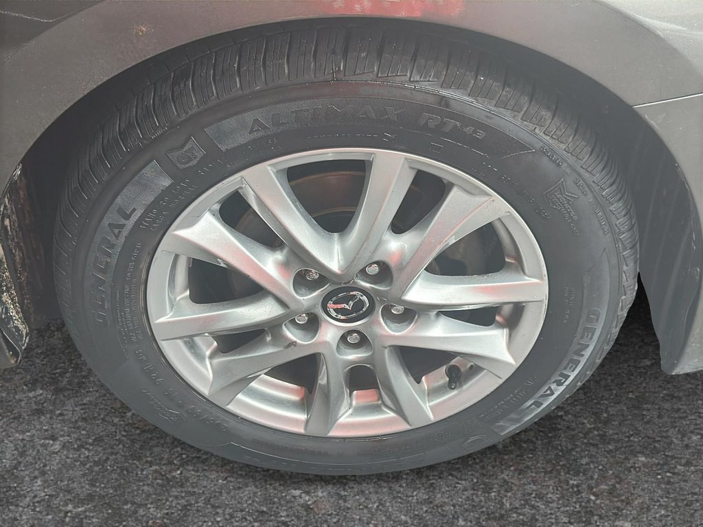 2014 Mazda 3 in Antigonish, Nova Scotia - 11 - w1024h768px