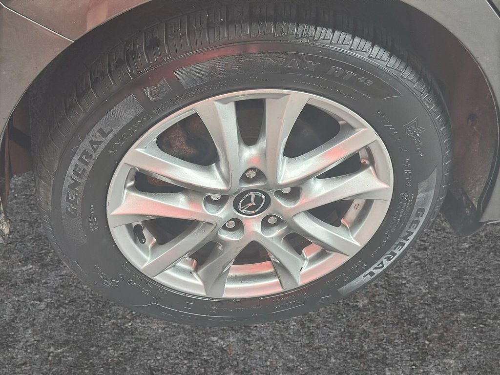 2014 Mazda 3 in Antigonish, Nova Scotia - 10 - w1024h768px