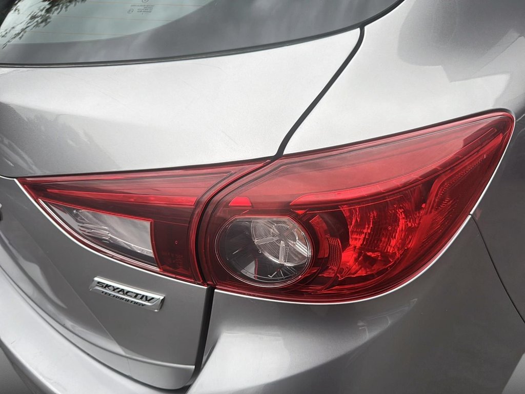 2015 Mazda 3 in Antigonish, Nova Scotia - 44 - w1024h768px