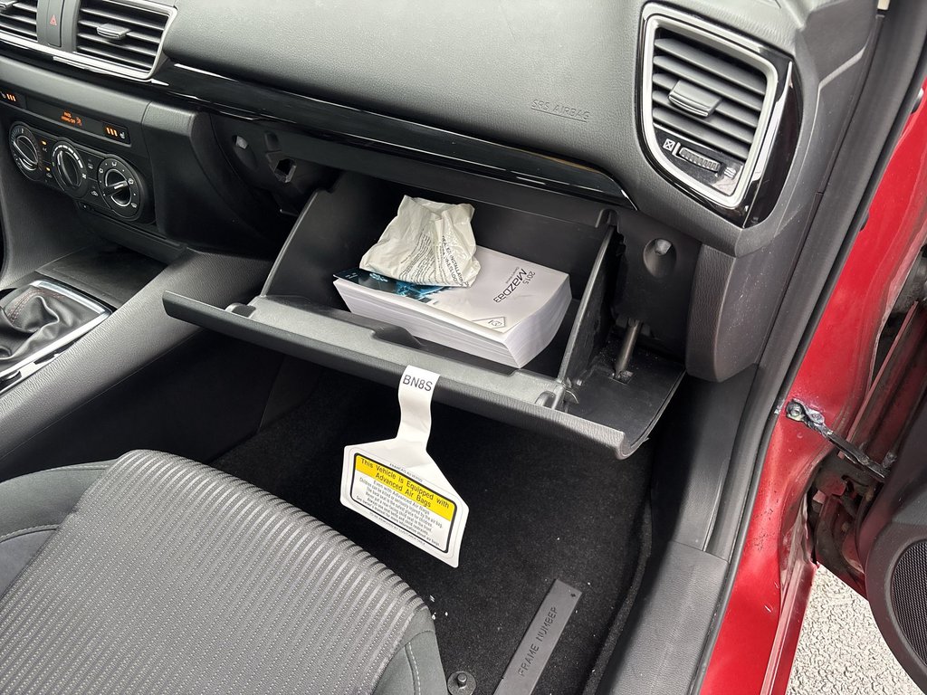 2015 Mazda 3 GS | Cam | HtdSeats | Bluetooth | Keyless | Cruise in Saint John, New Brunswick - 43 - w1024h768px