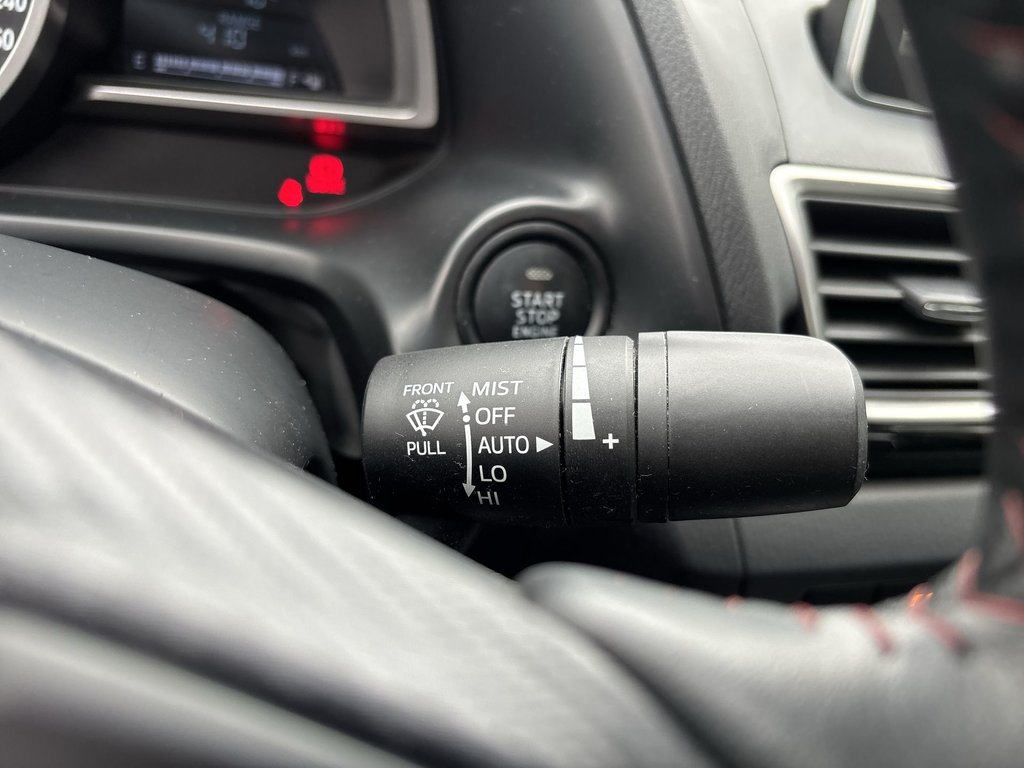 2015 Mazda 3 GS | Cam | HtdSeats | Bluetooth | Keyless | Cruise in Saint John, New Brunswick - 48 - w1024h768px